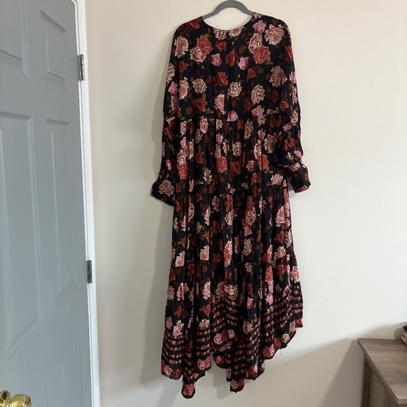 FREE PEOPLE Rows Of Roses Maxi Dress in Black Combo Red Pink Flowers Size Medium - Picture 11 of 13